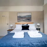 Pass The Keys Bath Road Retreat 2 Bedrooms With Garden