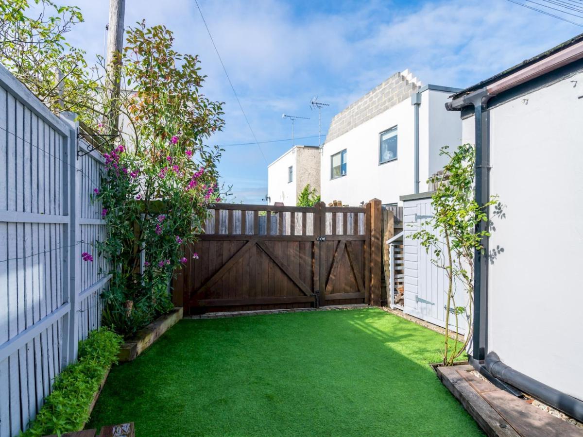 Pass The Keys Bath Road Retreat 2 Bedrooms With Garden * Cheltenham