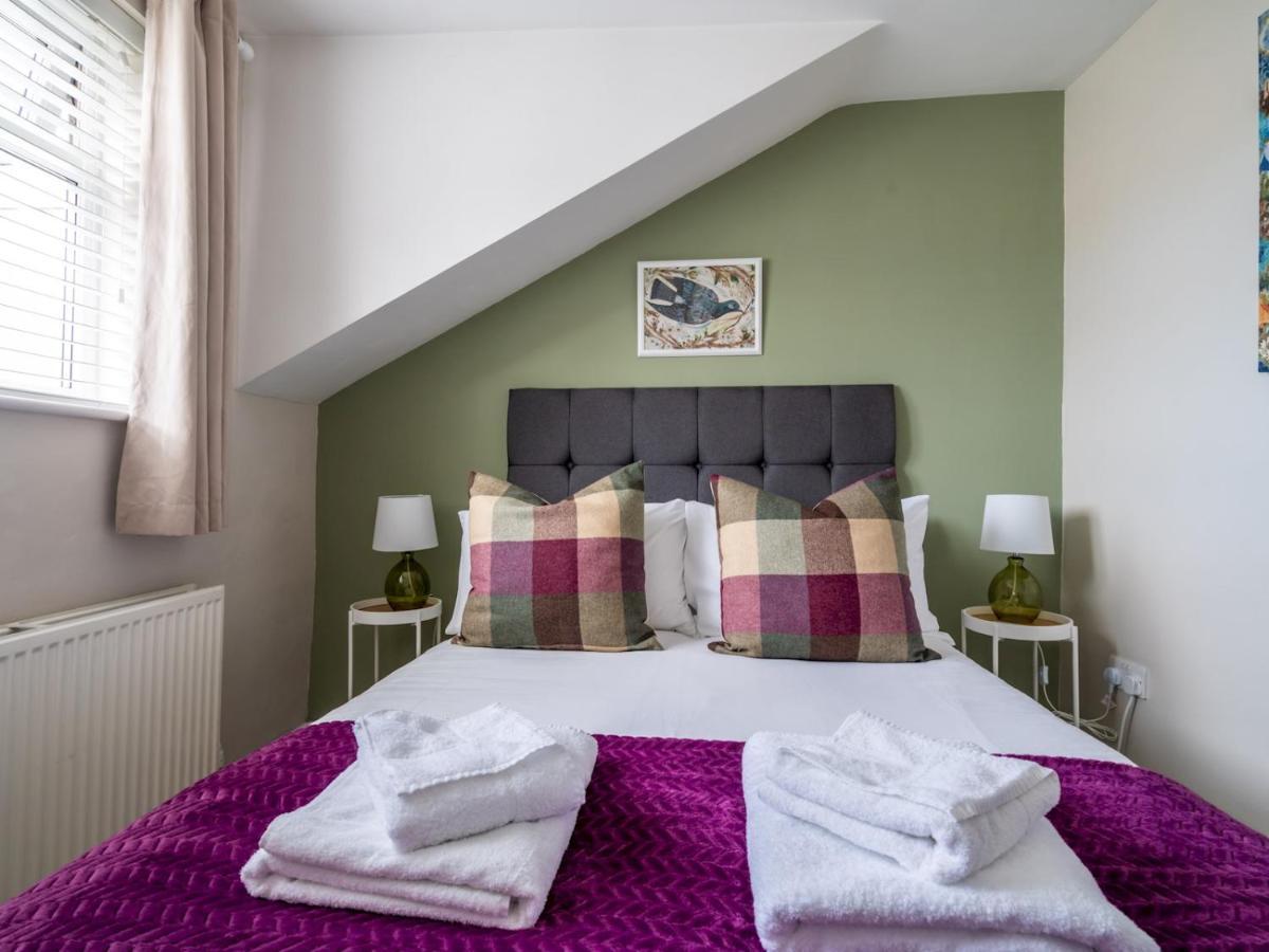Pass The Keys Bath Road Retreat 2 Bedrooms With Garden Holiday home